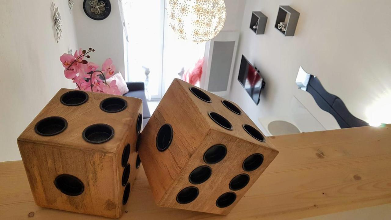 Les Nuits D'Anis - Appartements Hypercentre Le Puy-en-Velay Kültér fotó