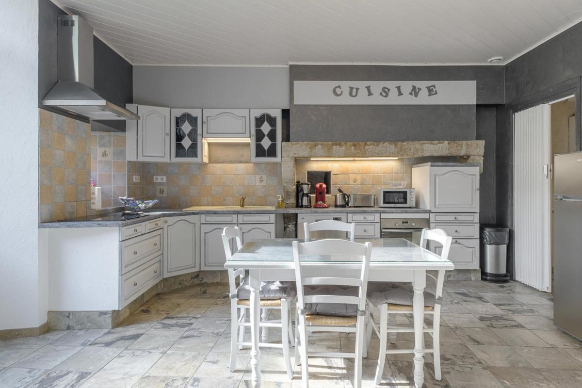 Les Nuits D'Anis - Appartements Hypercentre Le Puy-en-Velay Kültér fotó